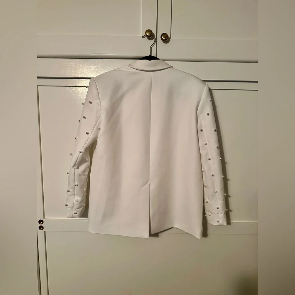 🧥Nasty Gal Premium Embellished Pearl Blazer🧥 - Picture 3 of 8